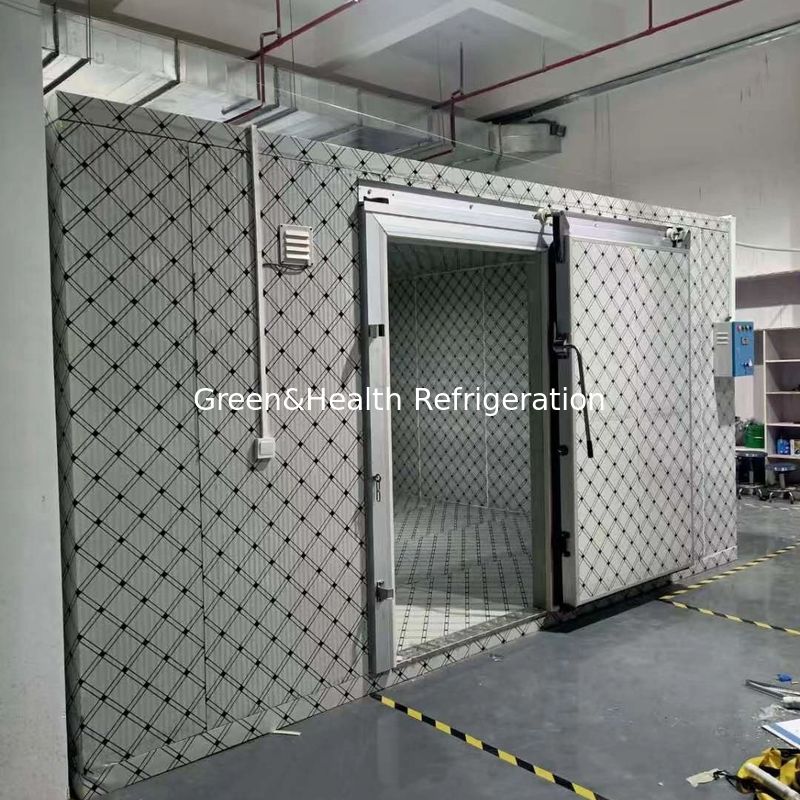 Commerciale Walk-In Cooler & Freezer con dimensioni personalizzabili Isolamento poliuretano ad alta densità e Copeland Compressore