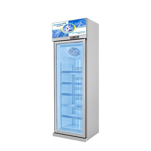 Supermercato commerciale / negozio con porte di vetro dotate di frigoriferi con display di congelamento
