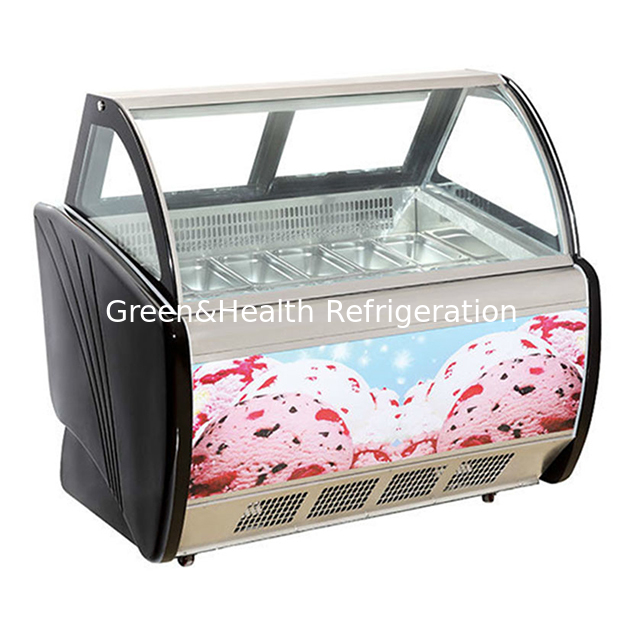Negozio/negozio di gelato utilizza gelato frigorifero per visualizzare frigoriferi in acciaio inossidabile congelatore