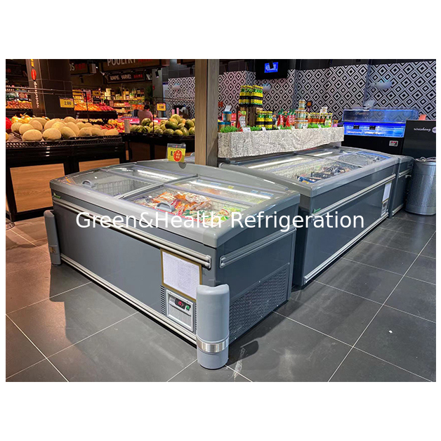 I supermercati utilizzano frigoriferi a isola per la conservazione di alimenti surgelati a bassa temperatura