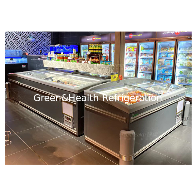 I supermercati utilizzano frigoriferi a isola per la conservazione di alimenti surgelati a bassa temperatura