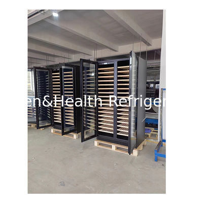 Condensatore di vino a due zone di temperatura con scaffalature in legno di faggio e capacità di 316 bottiglie per uso commerciale